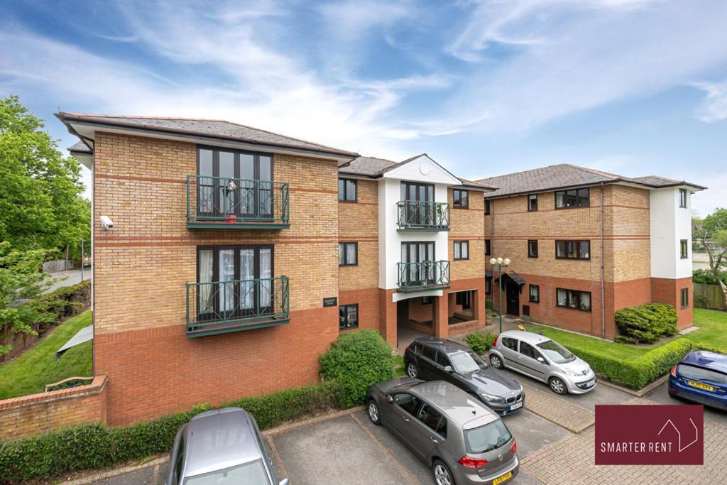 Апартаменти Maidenhead - 2 Bed & Parking Екстер'єр фото